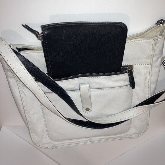 Off-White OR Cream Colored 100% Cowhide Leather Shoulder Bag Purse Bag Tote - Picture 4 of 10